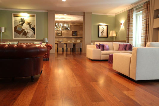Manutenzione ordinaria e periodica dei parquet oliati. Cosa c’è da sapere?