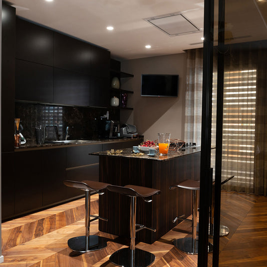 I pavimenti in parquet possono essere installati in cucina e/o in bagno? Questa è una delle domande più frequenti dei nostri clienti.